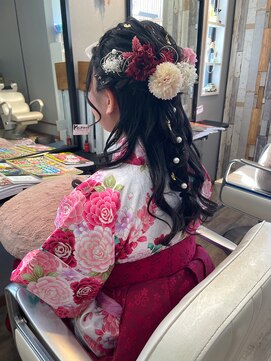 デイジー(Daisy) 卒業式ヘアアレンジ