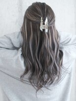 マリアナ(Mariana)&nbsp;ハイライトショートヘアレイヤーカットダブルカラー