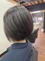 アクシス 江別店(AXIS) 細かいハイライトが入った大人ショートボブ
