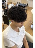 ツイストスパイラルパーマメンズマッシュ