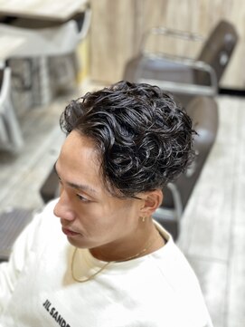 グルーマーズトウキョウ 渋谷店(GROOMER/S TOKYO) ラルフカール ラフカール スペインカール メンズパーマ フェード