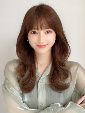 ラルユー 金山(LallYou) 柔らかなレイヤーで魅せる大人ロングスタイル