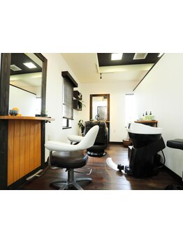 【全室完全個室】心身を癒す上質な空間で自分だけのサロンタイムをお過ごしください♪