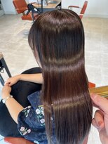 シオ 流山おおたかの森(Sio) 髪質改善ドクターヒート×縮毛矯正でツヤとまとまりのある美髪へ