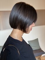 アン アイズ(ann EYES) あごライン丸みボブ前髪なし20代30代40代オリーブカラー