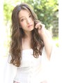 アンビアンスアミ(ambiance ami) 明るめのアッシュで柔らかい雰囲気に♪波ウェーブに巻きましたっ