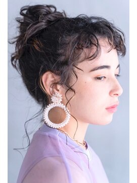 テイラー(Taylor) ［Taylor］大宮　簡単アレンジお団子ヘアスタイル