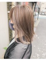 ロア ヘアーアンドビューティー(LOA hair&beauty) ハイライト