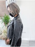 シルバーグレージュ/ショートボブ
