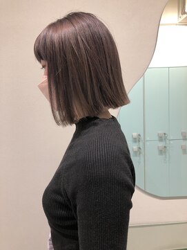 ルヴェール(Le Vert) 切りっぱなしボブ × ラベンダーグレージュ