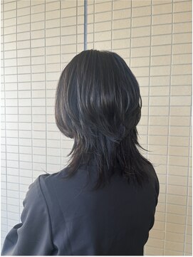 リッチアンドアンジー(RICCI&ANGIE) マッシュ ウルフ セミロング レイヤースタイル