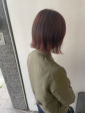 コレロ ヘアー(KORERO hair) ピンク×切りっぱなし
