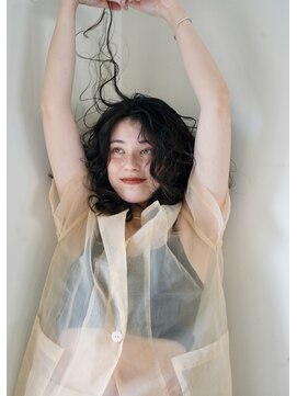 ユイル(Uil) 似合わせカット× くるくるパーマ