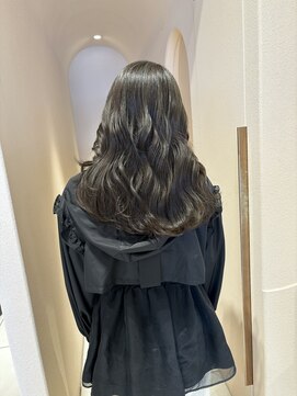 マーシィ(MARCIE) シークレットハイライトでオリーブブラウン