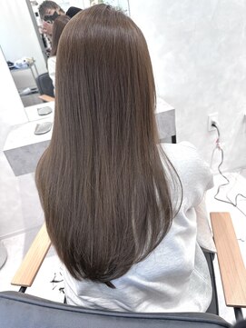 リノバイアクネ(lino by ACNE) グレーアッシュベージュ/シアーカラー