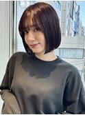 ミニボブ切りっぱなしボブハイトーンベージュカラーショートボブ