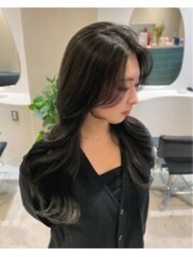 ノーレン 代々木上原(NOREN) 韓国レイヤー/くびれヘア/オリーブカラー/代々木上原