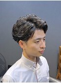 ビジネスツーブロックショート フェザーパーマ かきあげバング
