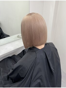 ヌーヴ(Nu:v) ミルクティーカラー