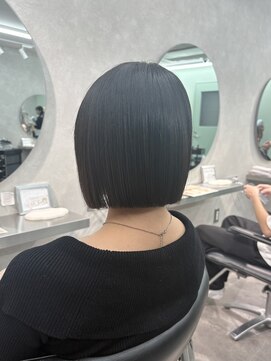 ジーニー 千葉(GENiE) 韓国ボブ/タッセルボブ/艶カラー【白井愛海】