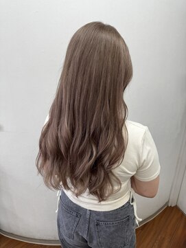 アカネ(Akane) ダブルカラー　ブリーチオンカラー　10代 20代