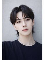 ユニカバイベル 御殿山店(unica by Belle) センターパート毛流れパーマ