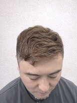 フッタ(Futta)&nbsp;新宿メンズ刈り上げフェードカット