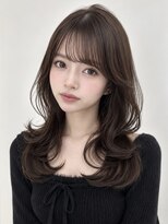 ユーフォリア 新宿店(Euphoria) ロングレイヤーくびれ外ハネシースルーバングチョコブラウン新宿