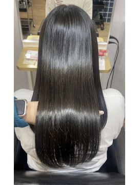 イオエ(ioe) 黒髪/ボブルフ/ネビージュ/小顔/ワンレン/髪質改善/グレージュ