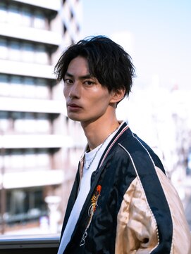 マール 矢場町(MARL) ツイストスパイラル×無造作センターパート