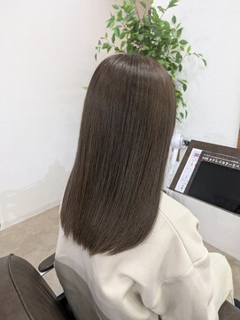 ラヴィリス バイ レム(Raviliss by rem) ベージュカラー