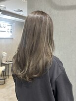 ラック(LUCK)&nbsp;ハイライト/船橋/くすみベージュ/細めハイライト