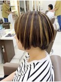 ポイントハイライト　ホワイトベージュ