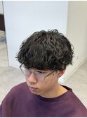 波巻きツイストスパイラルツーブロック刈り上げメンズパーマ