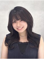 ウノ 伊勢原(UNO)&nbsp;フェミニンな雰囲気のレイヤーカット☆