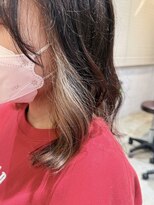 ヘアーサロン キー(Hair salon key)&nbsp;ベージュイヤリングカラー
