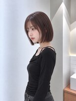 フォト 新宿三丁目(foto)&nbsp;髪質改善縮毛矯正地毛風ストレート切りっぱなしボブ