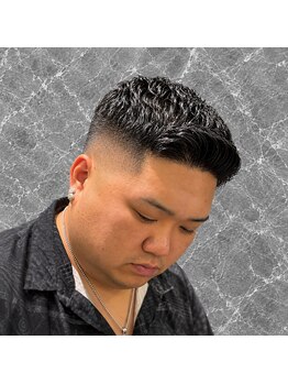 ワンリンク(One Link)の写真/フェードカットでバシッとキメて男らしさ◎［フェード×アイロンパーマ］で人気のBarber Styleも！