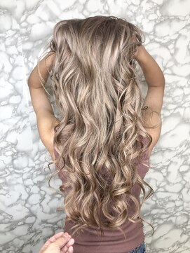 イエローコーン 横浜店(YELLOW CORN) PINKGOLD【ブリーチ】【ブリーチカラー】