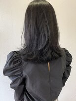 エイム(aim)&nbsp;暗髪でもふわっと動きのあるヘア