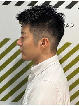 バーバーバー 四谷(BARBER-BAR) 大人の刈り上げスタイル