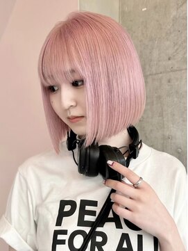 ソル ジングウマエ(SOL JINGUMAE) ダブルカラーピンクベージュベージュカラーケアブリーチミニボブ