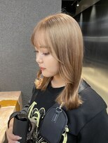 ペレ 栄店(PELE)&nbsp;黒髪/グレーベージュ/レイヤーロング/ブリーチ/栄/名駅