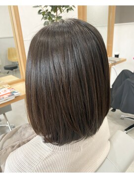 シピ(Chipie) ストレートボブ