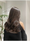 グレージュ×レイヤーの上品なオトナヘア