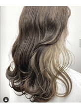 【インナーカラー】不動の人気でイメチェンするならインナーカラー、イヤリングカラーです。