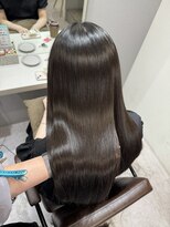 コア 梅田(Core)&nbsp;黒髪/ネビージュ/小顔/髪質改善/縮毛矯正