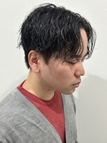 ヒュイル バイ ニアウ(Hwyl by Niau) メンズマッシュパーマ波巻きスパイラルパーマニュアンスパーマ