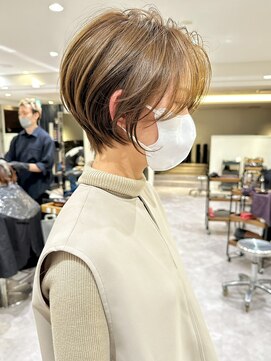 バンプ ギンザ(BUMP GINZA) 30代40代50代絶壁解消ひし形白髪ぼかし大人ショートボブ【猪狩】