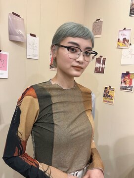 キートス 高知店(kiitos) ターコイズカラー